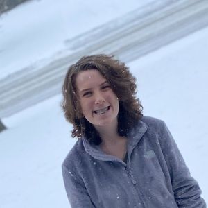 Meet your Posher, Olivia